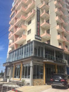 NAIS BEACH DURRES