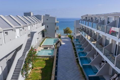 GOLDEN COAST FAMILY RESORT ZTH