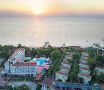 TRANSATLANTIK BEACH HOTEL