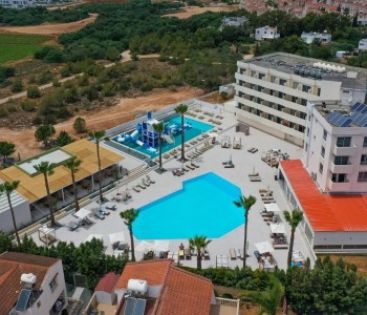 TOXOTIS HOTEL